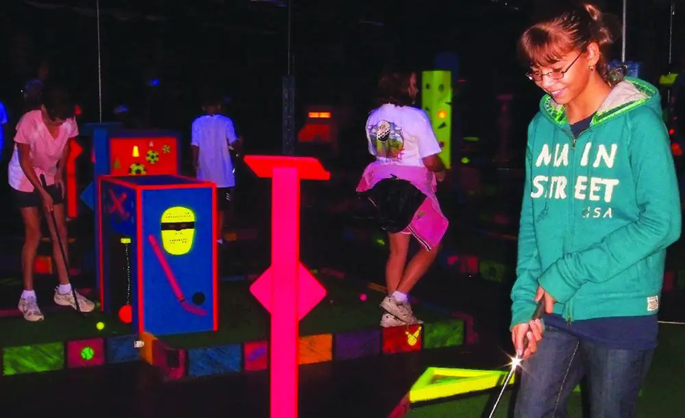 Glo Putt at The Sports Place