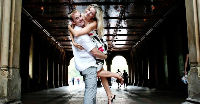 10 Best Engagement Photo Locations NYC