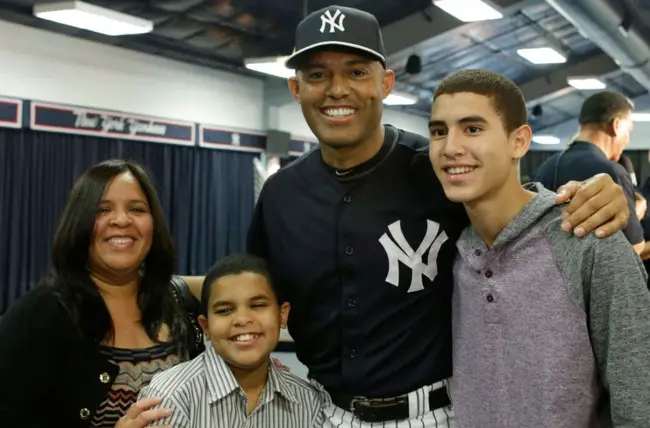 New Rochelle Is Celebrating Mariano Rivera's Hall of Fame Induction with a  Parade