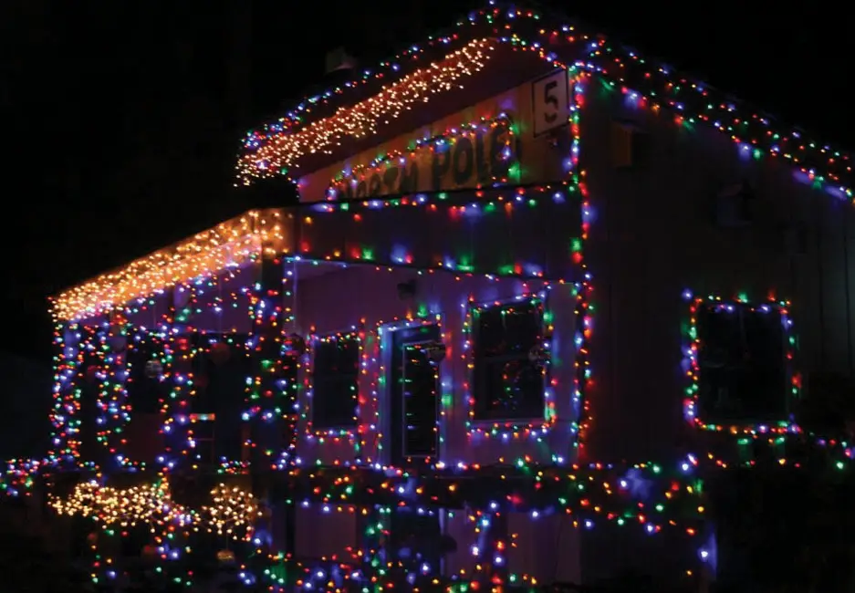 Camp Pa Qua Tuck Holiday light show