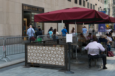 Bouchon Bakery outdoor seating