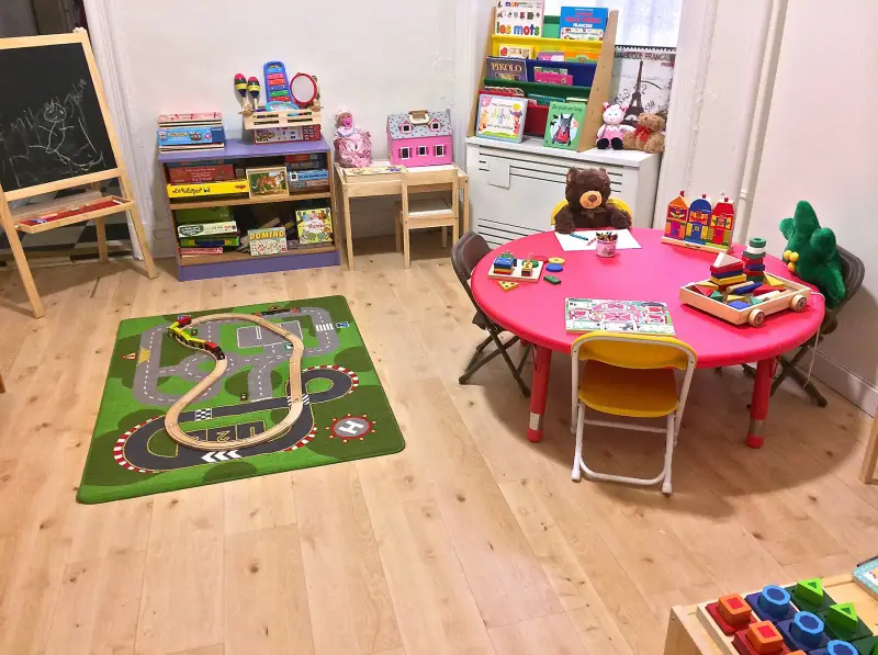 la petite french school classroom