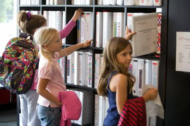 children at mathnsaium bayside